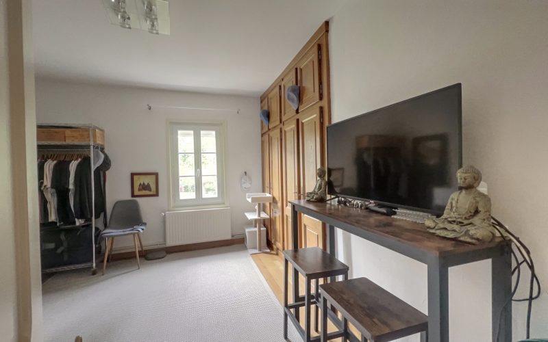 0AF505D2-8ADE-59E9-944C-87EF2AC307AA