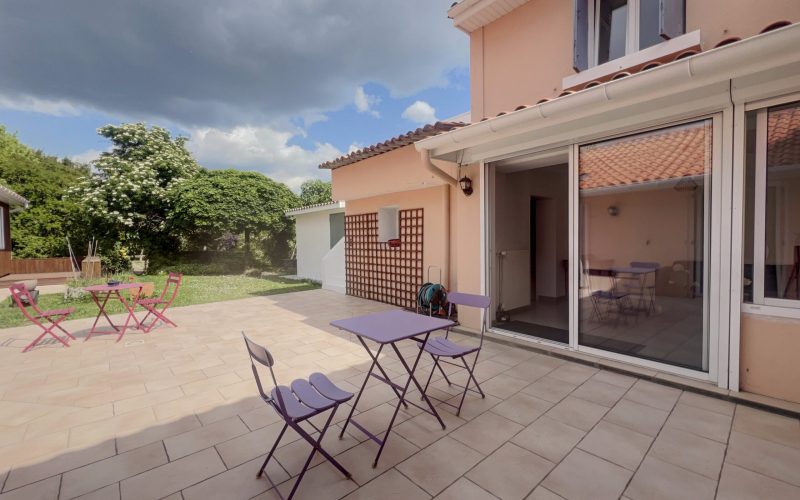 17529B0E-E844-0C90-569E-FF0868DCC118