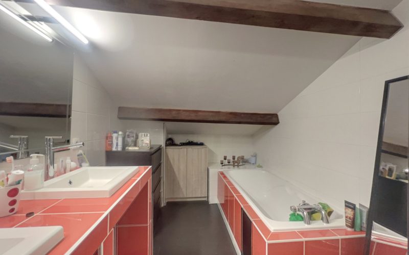 36D6DF7C-873E-EAEE-99F6-31601CB75E72