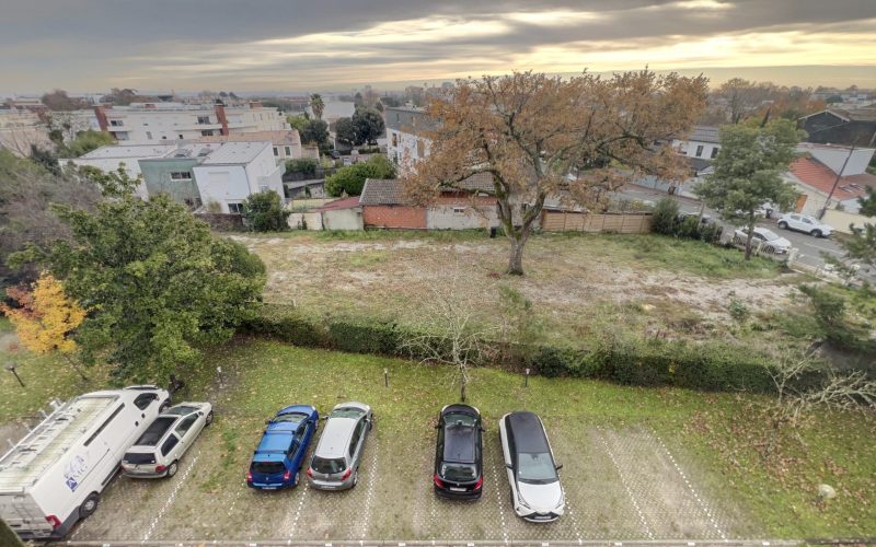 5134F550-65DB-FDDF-90DC-245CF5F03898