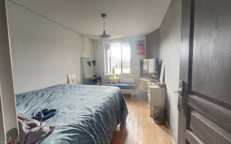 5EBC407E-F193-8FF3-3A90-B6F497C04306