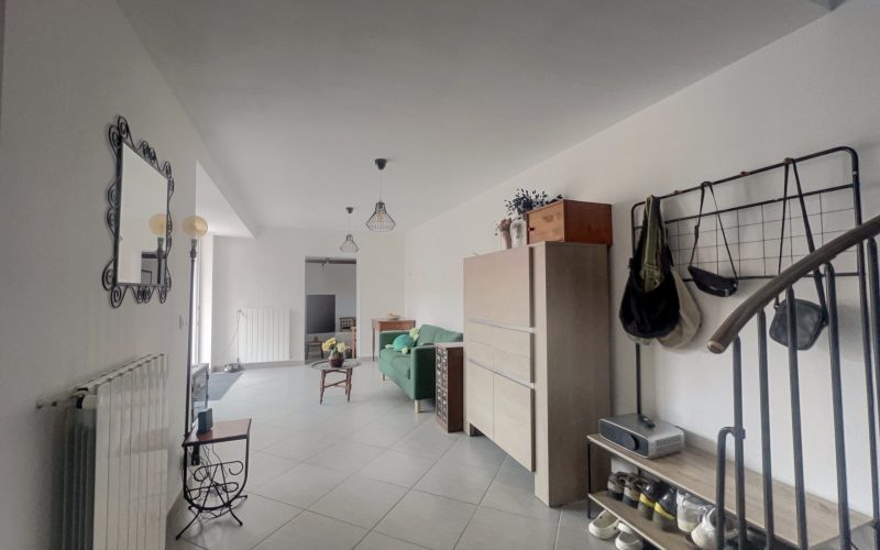 75BAC6FD-EB74-A3FE-ED00-C10C4E8552CD