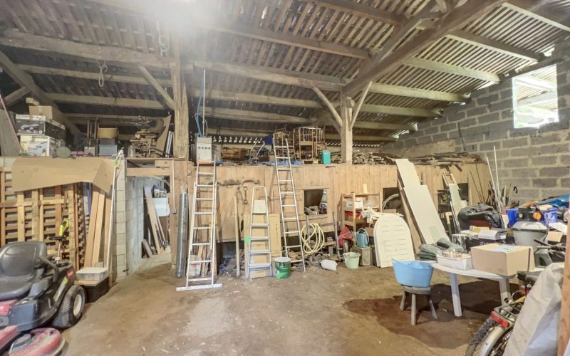 9C974CFF-8366-64D6-949D-B78BCB55ABF1